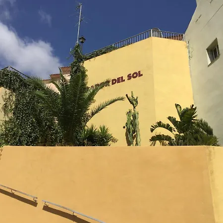 Vakantiehuis Immaculate 3-Bed House In Fuengirola For 6 Pers *