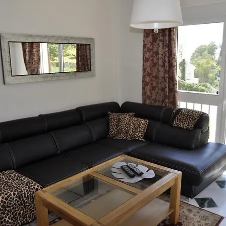 Immaculate 3-Bed House In Fuengirola For 6 Pers * Fuengirola