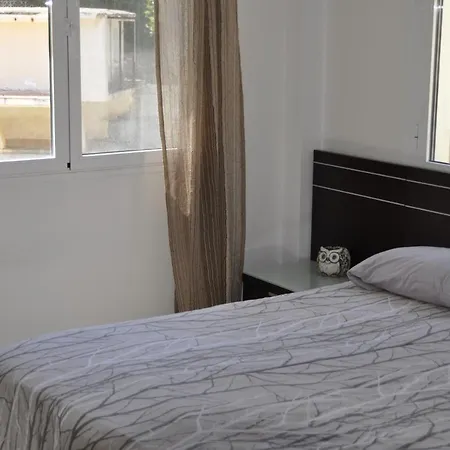 Immaculate 3-Bed House In Fuengirola For 6 Pers Vakantiehuis