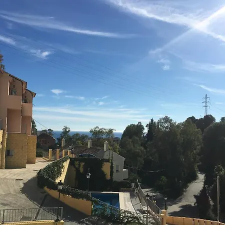 Immaculate 3-Bed House In Fuengirola For 6 Pers Vakantiehuis *