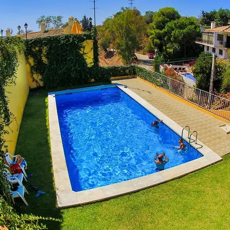 Immaculate 3-Bed House In Fuengirola For 6 Pers